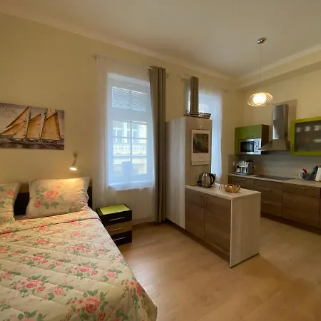 Apartment Ml